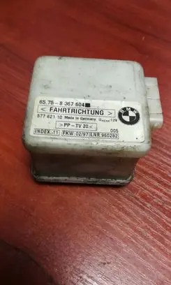 BMW 7 E38 Alarm control unit/module 8367604