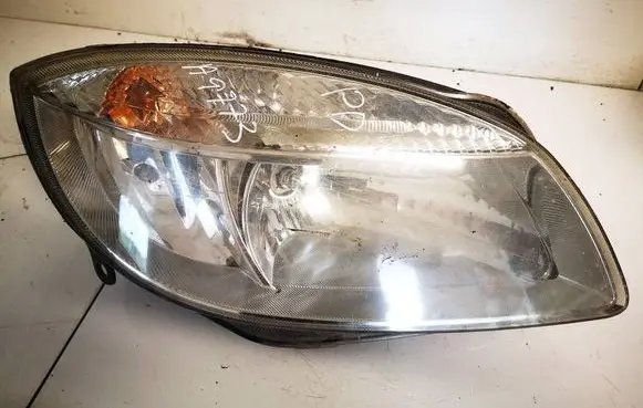 Skoda Praktik (5J8) Headlight/headlamp