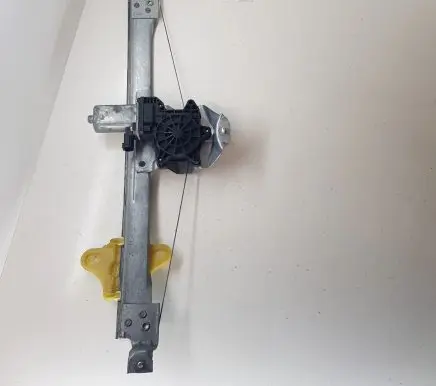 Renault Captur Front door window regulator with motor 807210269R 128001072E