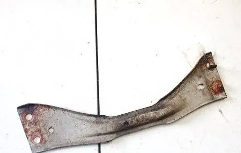 Volkswagen PASSAT B6 Engine mounting bracket 