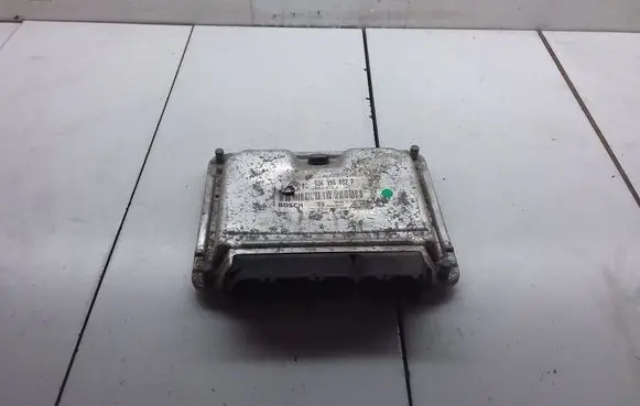 Volkswagen Golf IV Engine control unit/module 036906032