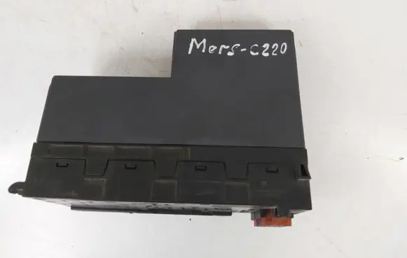 Mercedes-Benz C W202 Fuse module 0195455632
