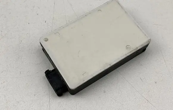 Jeep Cherokee Blind spot module 68302683AA 622156978A 2936C6347