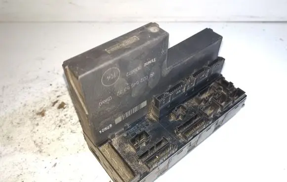 Mercedes-Benz E W210 Comfort/convenience module 0225455332