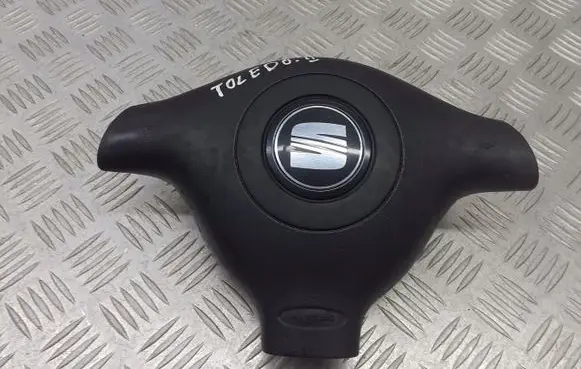 Seat Toledo II (1M) Steering wheel airbag 1M0880201