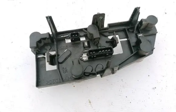 Peugeot 406 Tail light bulb cover holder