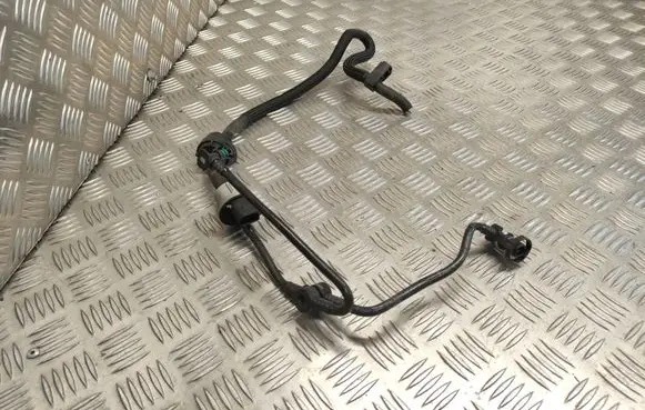 Audi A4 S4 B9 Vacuum line/pipe/hose 06D133517B 04E133277 4E133366IH