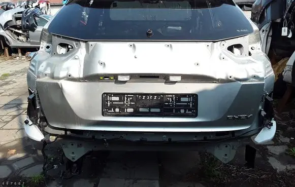 Mitsubishi Eclipse Cross Tailgate/trunk/boot lid E643r007953