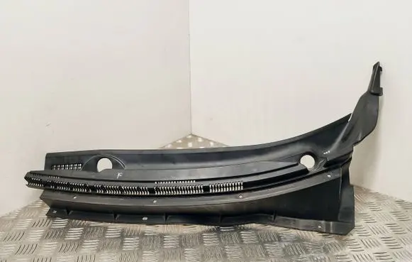 Peugeot 4008 Wiper trim 7405A435