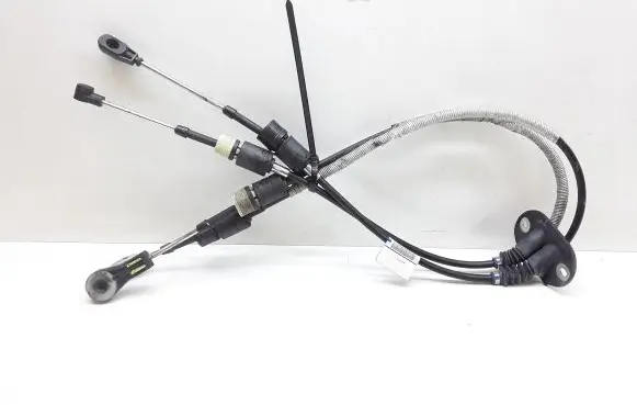 Volvo V40 Gear shift cable linkage 31280505