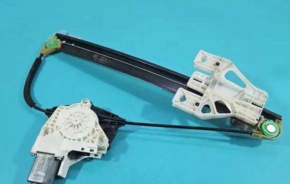 Rear door window regulator with motor