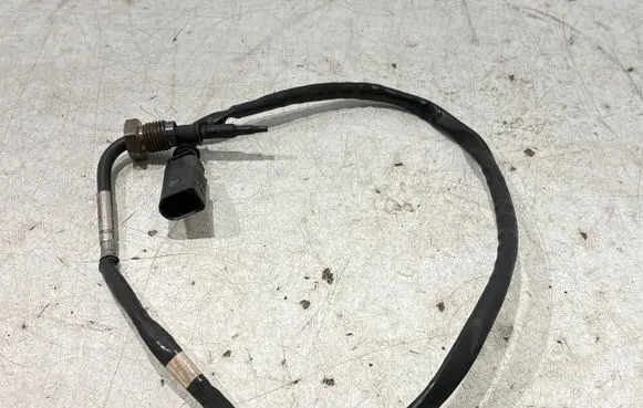 Audi A4 S4 B9 Exhaust gas temperature sensor 8W0906088Q