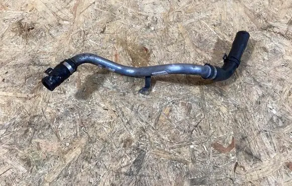 Porsche Cayenne (92A) Engine coolant pipe/hose 7p5422881c