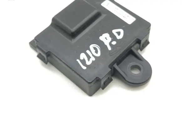 Tesla Model S Door control unit/module 106965100D 2122DD0000862