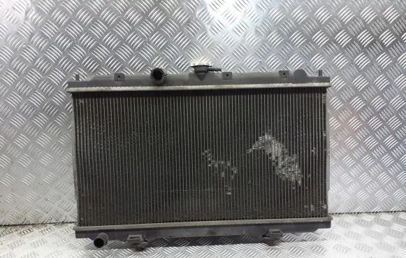 Nissan Almera N16 Radiator set 