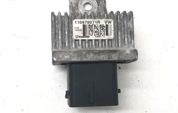 Renault Scenic III - Grand scenic III Glow plug pre-heat relay 110678071R 3132