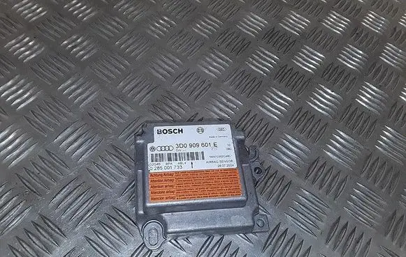 Volkswagen Touareg I Airbag control unit/module 3d0909601e