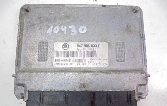 Skoda Fabia Mk1 (6Y) Engine control unit/module ECU 047906033D