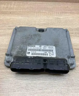 Opel Astra G Engine control unit/module ECU 09181243 0281010050
