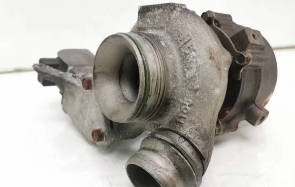 BMW X3 E83 Turbo 724779 4913511330