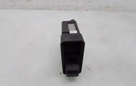 BMW 5 E34 Fog light switch 