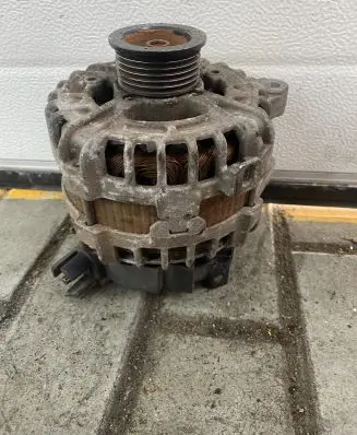 Land Rover Discovery Sport Generator/alternator 0125813022 E1935