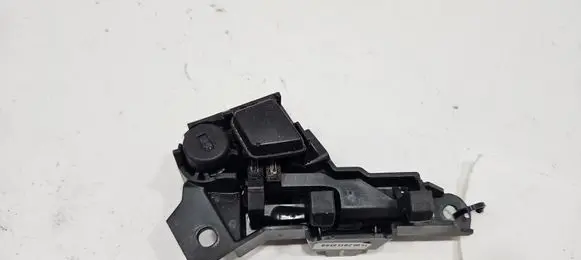 BMW 5 F10 F11 Glove box lock 1600086
