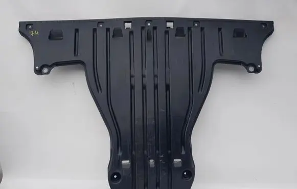 Volkswagen ID.3 Engine splash shield/under tray 1EA825102C