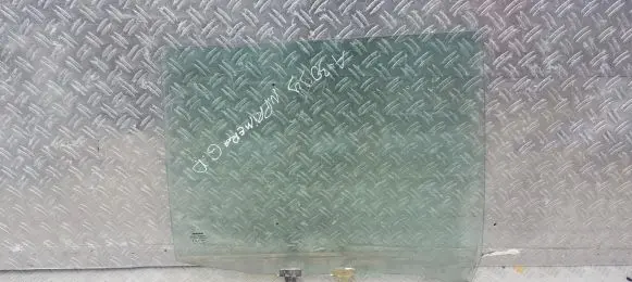 Nissan Primera Rear door window glass