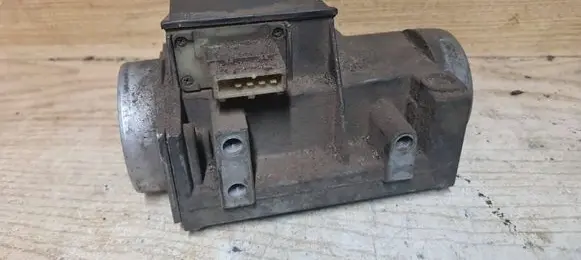 Volvo S70 V70 V70 XC Mass air flow meter 0281002074