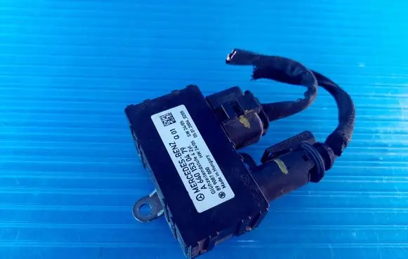 Mercedes-Benz B W245 Glow plug pre-heat relay A6401530479