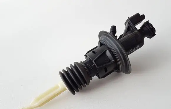 Citroen C5 Aircross Clutch master cylinder 9809426080 00018201628