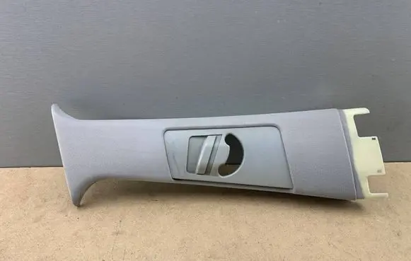 BMW X5 E53 (B) pillar trim (top) 8203872 51438203872 51438259814