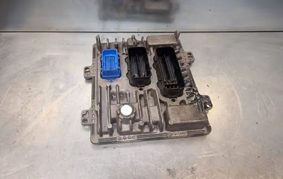 Opel Zafira C Engine control unit/module 55484727 395357783 55591599