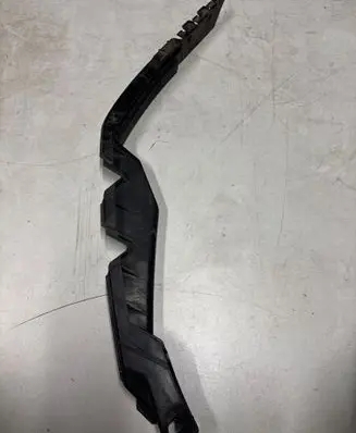 Skoda Octavia Mk2 (1Z) Front bumper mounting bracket 0010111393160