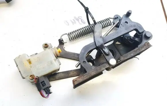 Volkswagen Phaeton Central locking motor 6nw00754645 zsb3d5827061