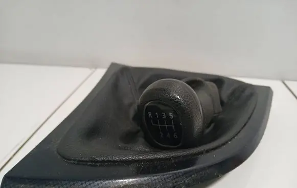 BMW 1 E81 E87 Gear shifter surround trim plastic 242232110