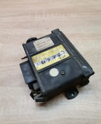 Volkswagen PASSAT B3 Ignition amplifier control unit 750201078 22RT0000