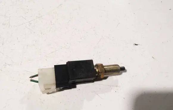 Mitsubishi Colt Brake pedal sensor switch
