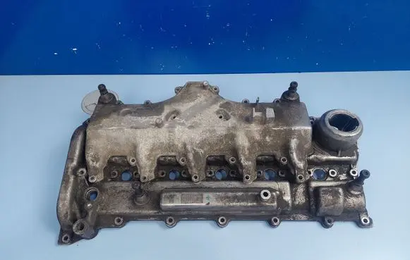 Rocker cam cover