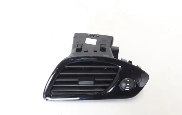 Renault Scenic III - Grand scenic III Dashboard side air vent grill/cover trim 687606263R