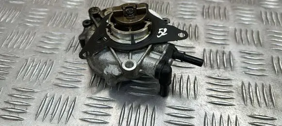 Citroen C4 Cactus Vacuum pump M0016750