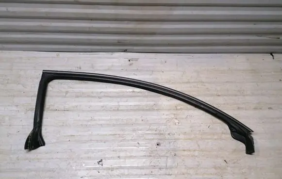 Chrysler Sebring (ST-22 - JR) Front door coupe window/glass frame 