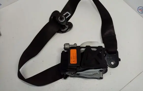 BMW X5 E70 Front seatbelt 7171967 72117171967