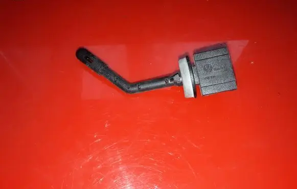 Volkswagen PASSAT B6 Interior temperature sensor 1K0907543F