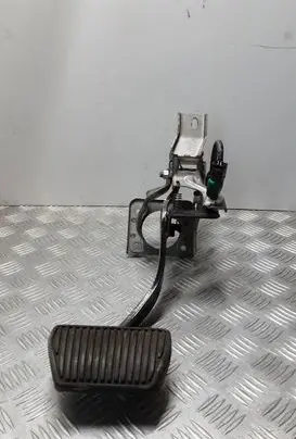 Hyundai Tucson TL Brake pedal 32800D3805