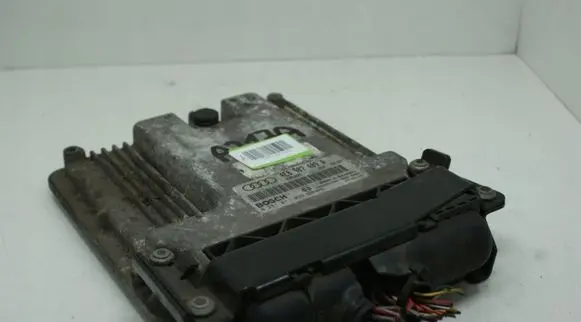 Audi A8 S8 D3 4E Engine control unit/module 4E0907409A