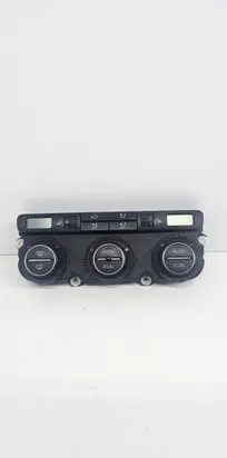 Volkswagen PASSAT B6 Climate control unit 74677532