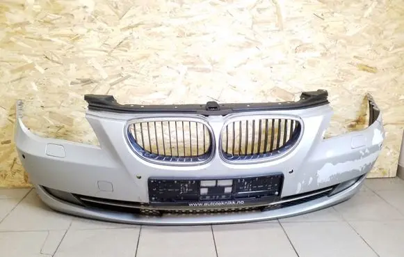 BMW 5 E60 E61 Front bumper 717870513