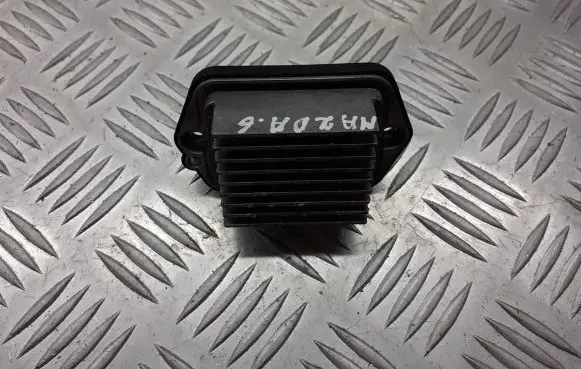 Mazda 6 Heater blower fan relay PM010010B